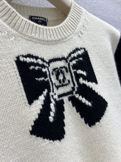CHL Sweater Woman