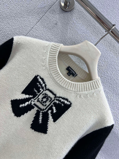 CHL Sweater Woman