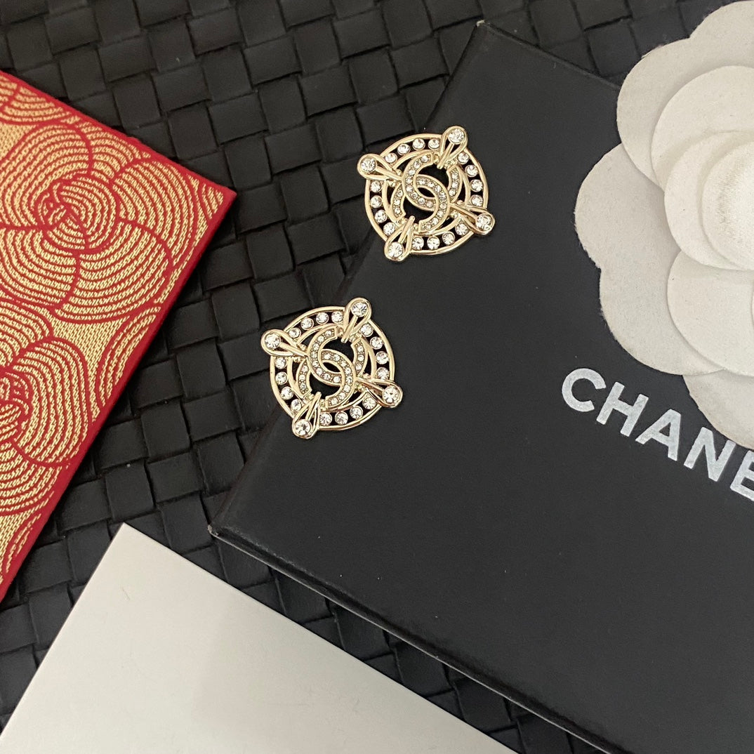 C H L Fashion earrings  SALE-min order required