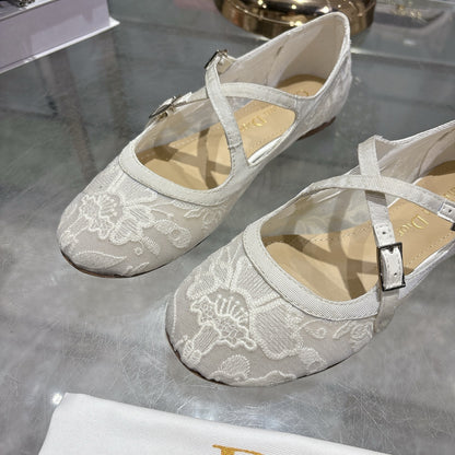 CHD shoes  Woman 2 Color's
