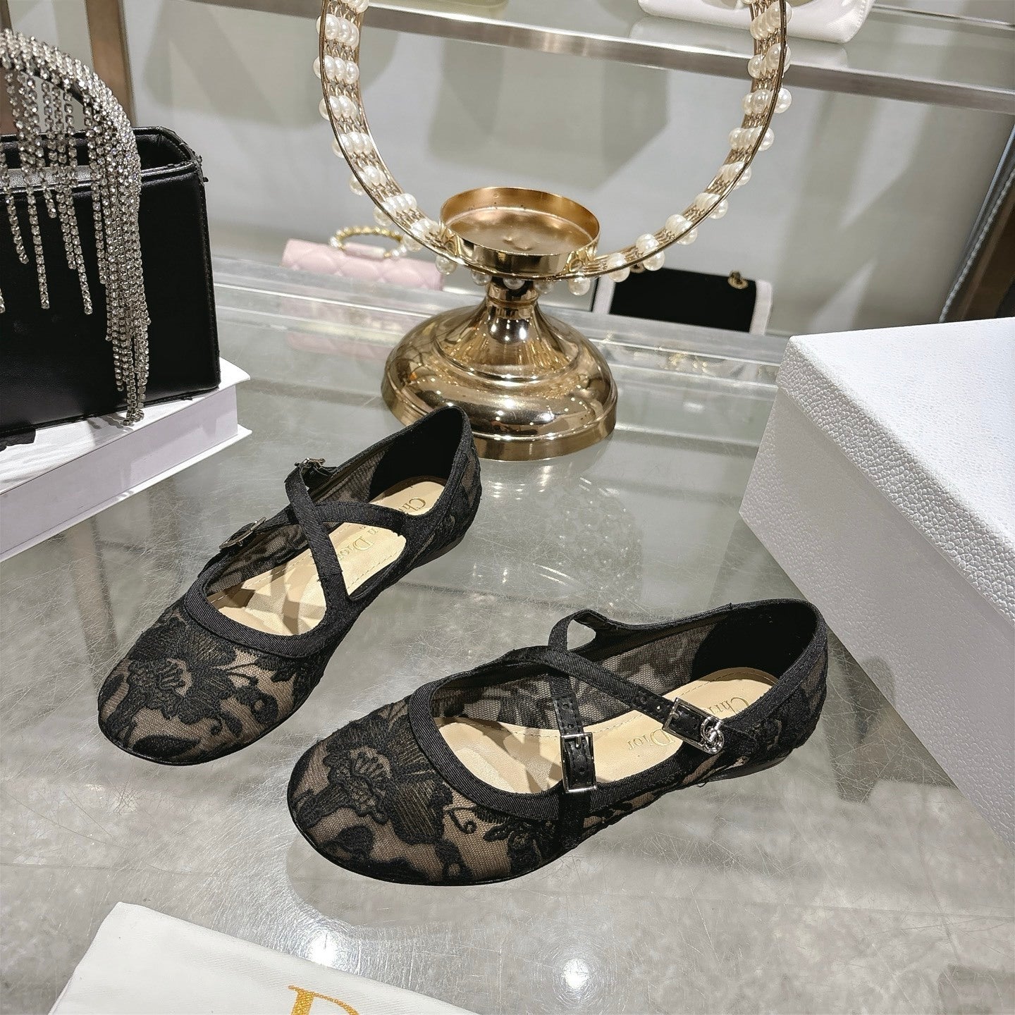 CHD shoes  Woman 2 Color's