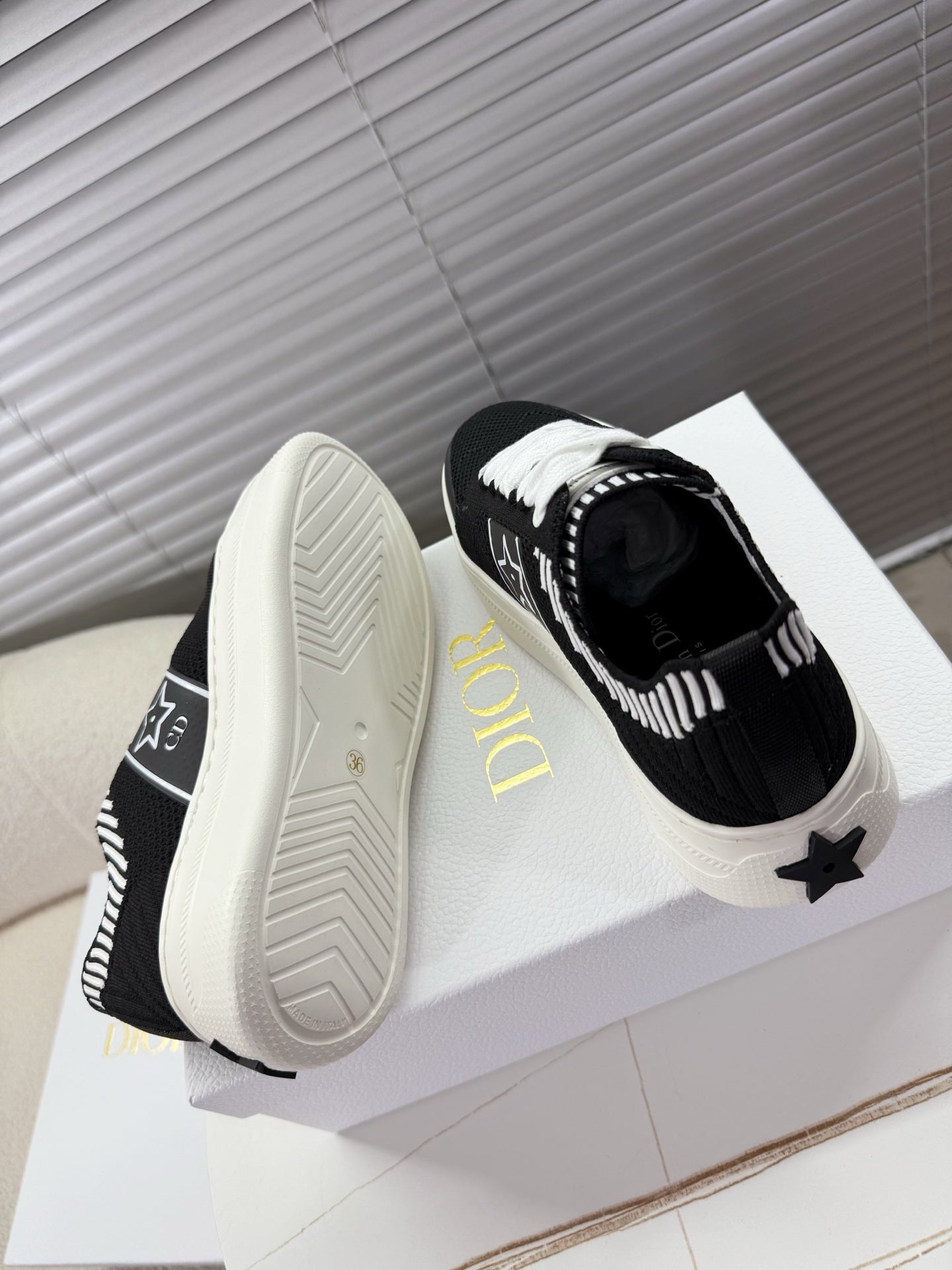 CHD Sneakers 2 Color's