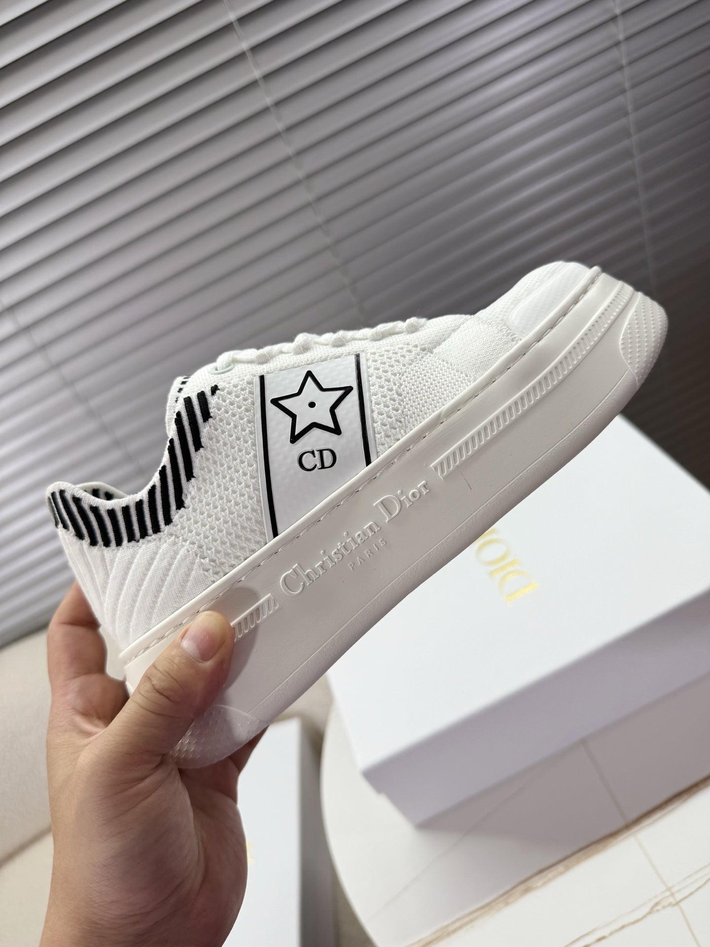 CHD Sneakers 2 Color's