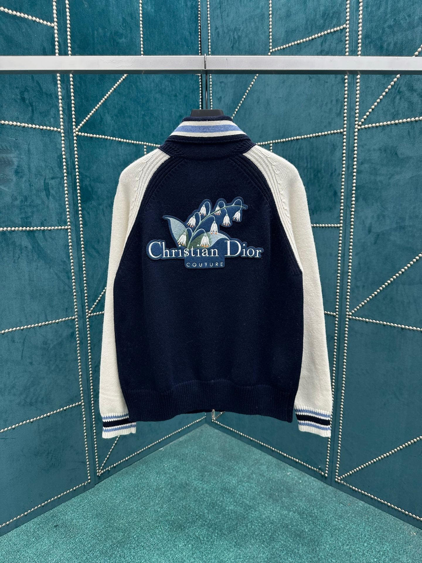 CHL  Jacket Man  Ioff