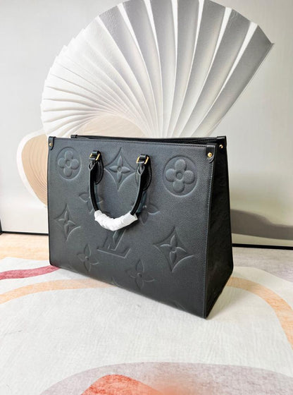 LU Bag Onthego 35 cm