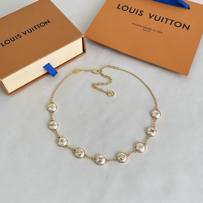 LU Fashion Necklaces