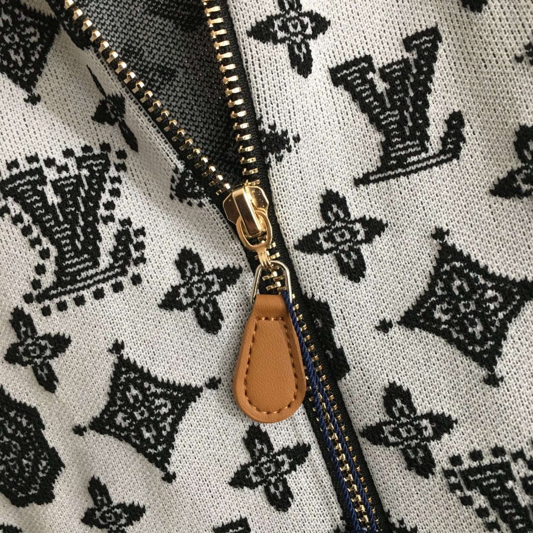LU  Dress  limited