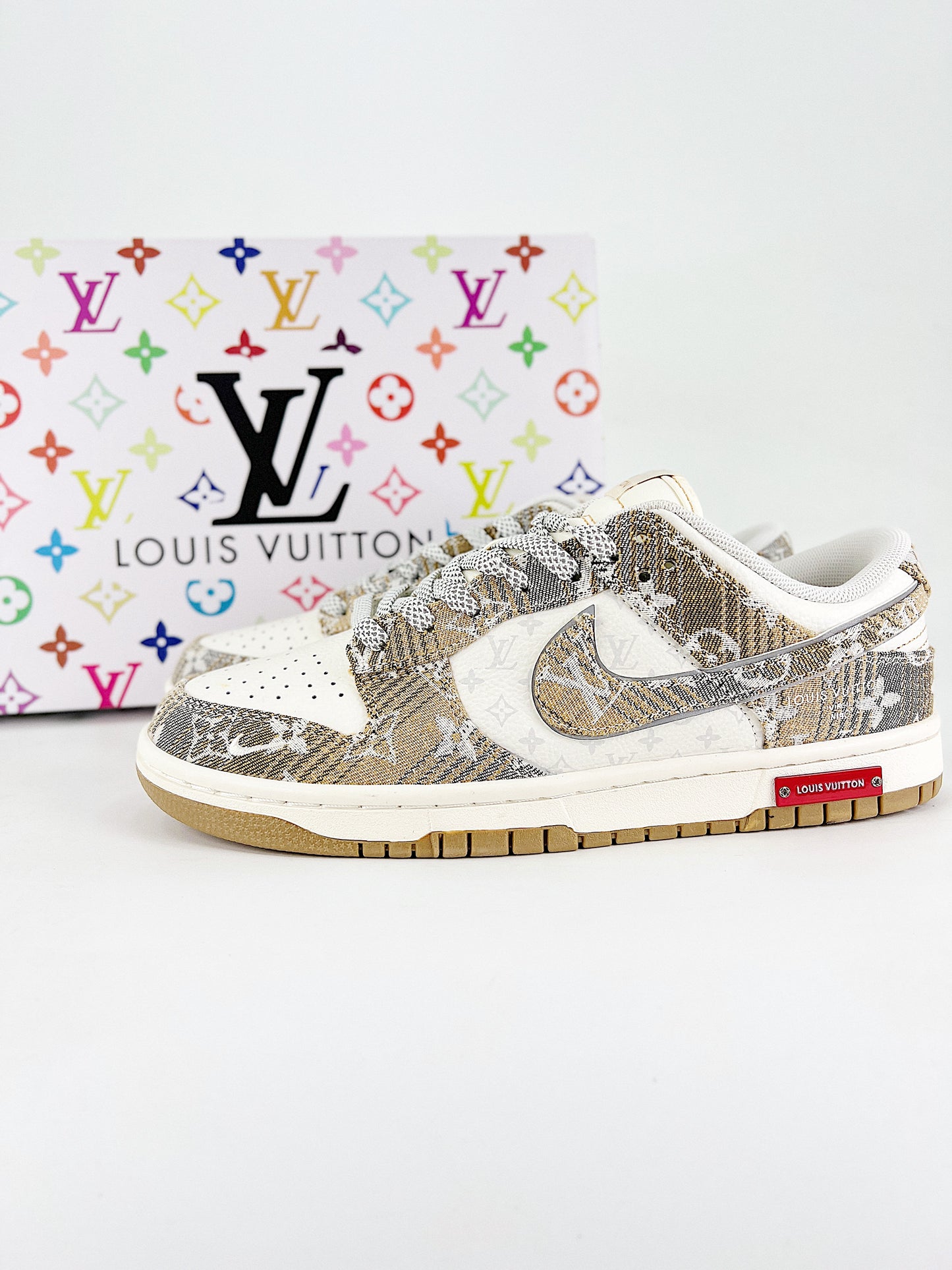 N*KE LU DUNK SB LOW Sneakers 46