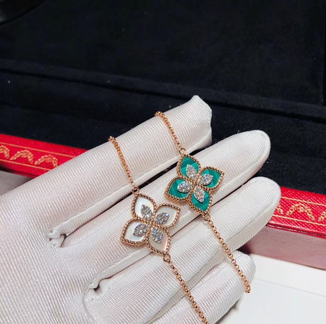 VAN  C & A Bracelet 4 Color's
