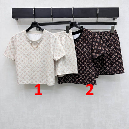 LU Woman Sweater  Skirt set 2 Color's GQ