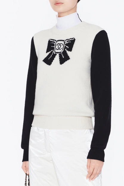 CHL Sweater Woman
