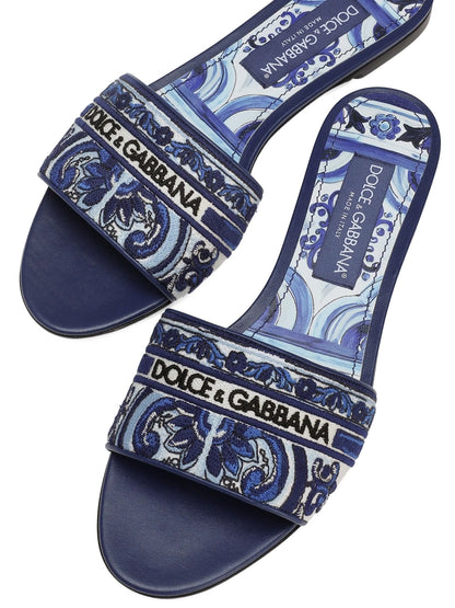 G D Slippers Woman