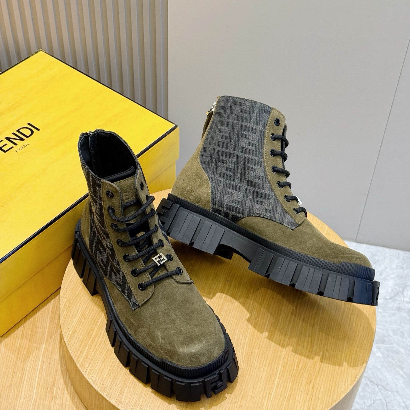 FEN Boots Man  2 Color 's