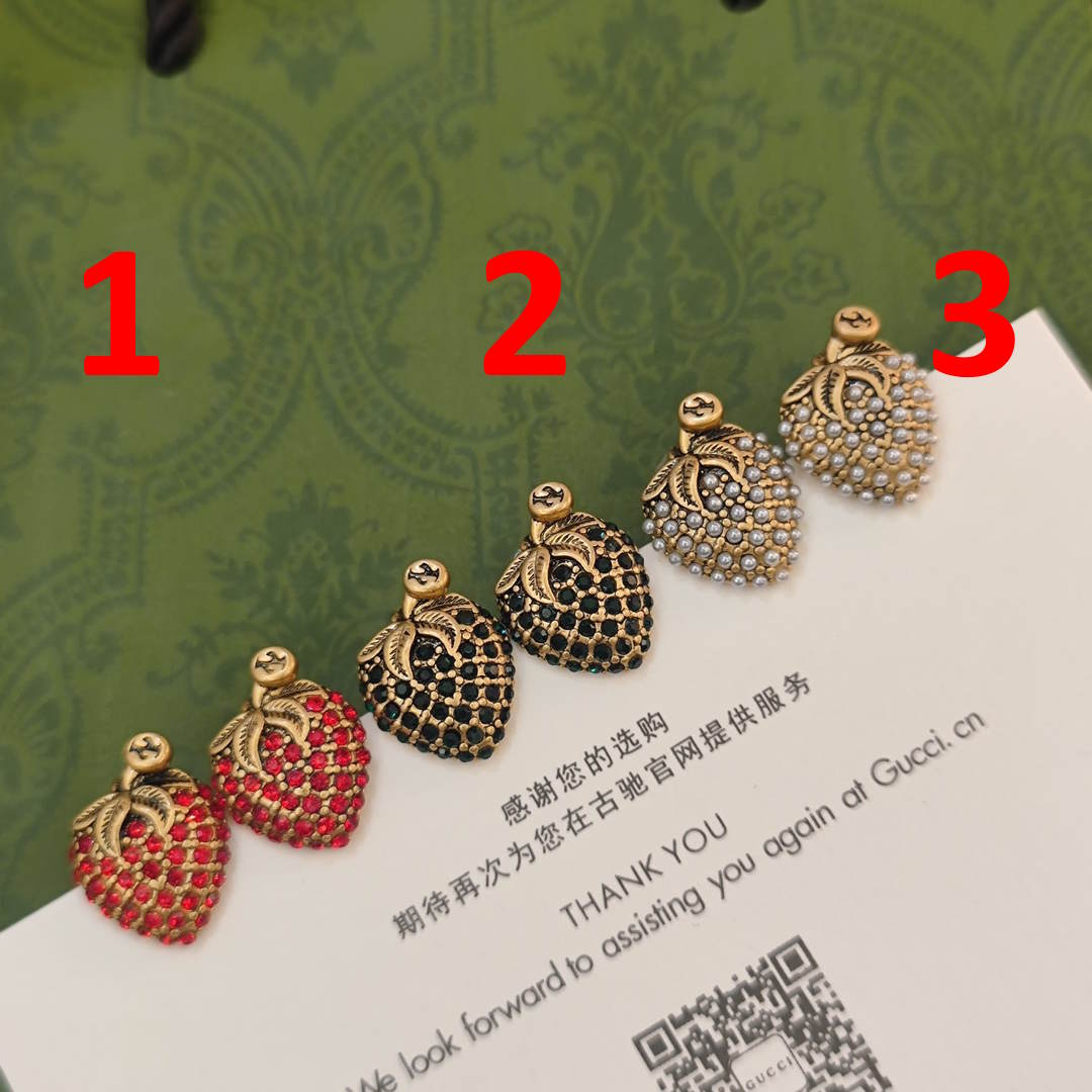 GU Earrings SALE-min order required