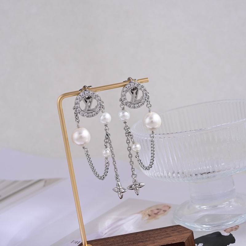 CHL Fashion Earrings