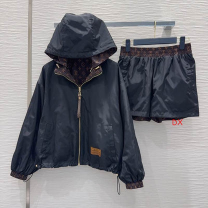 LU  Woman  Sport Suits Limited edition
