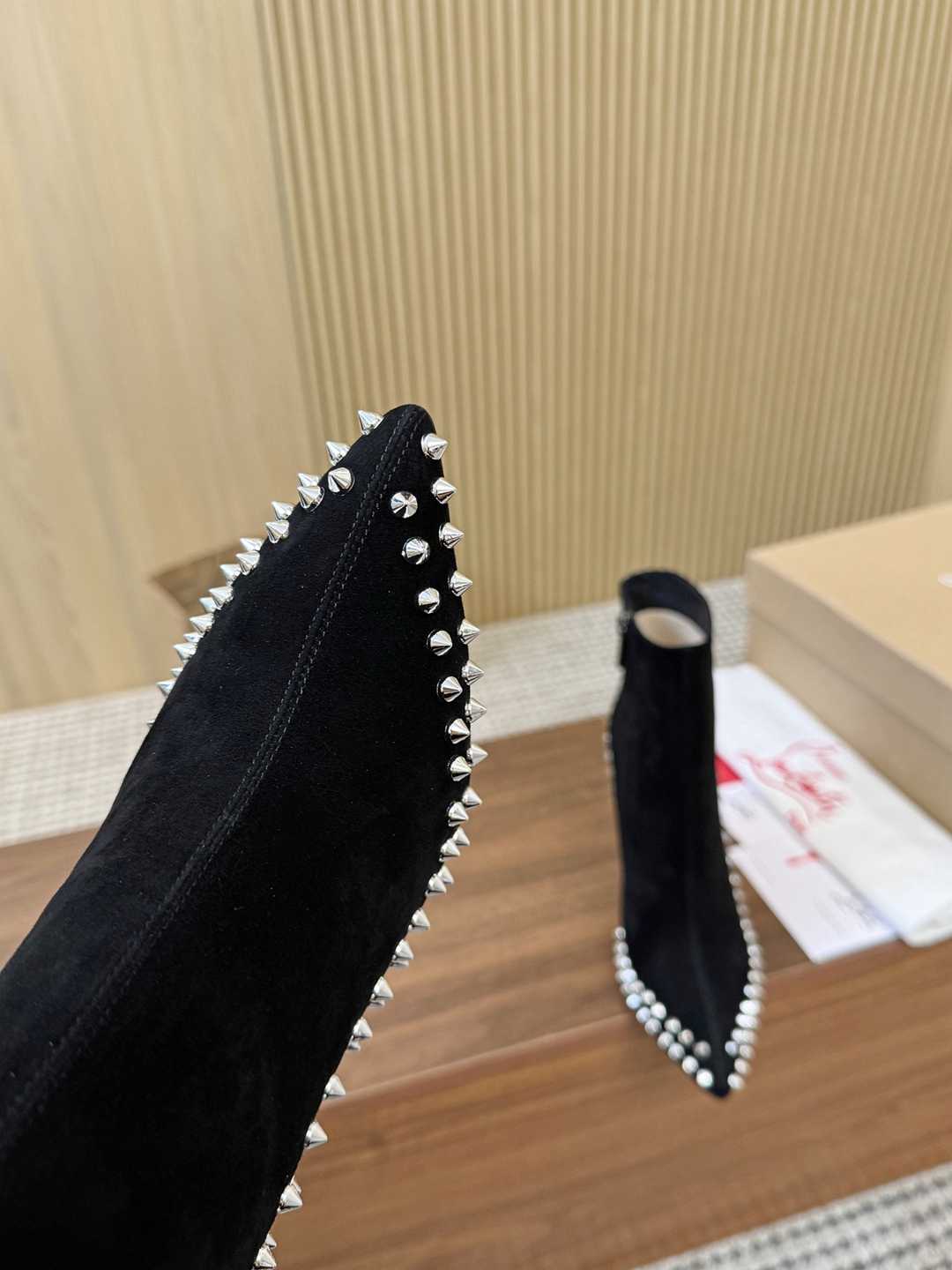 LABUTIN Boots Woman High heels
