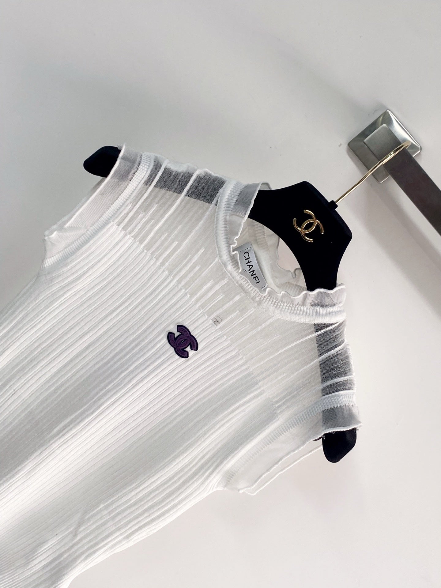 CHL Woman Sweater vest  2 Color's GQ