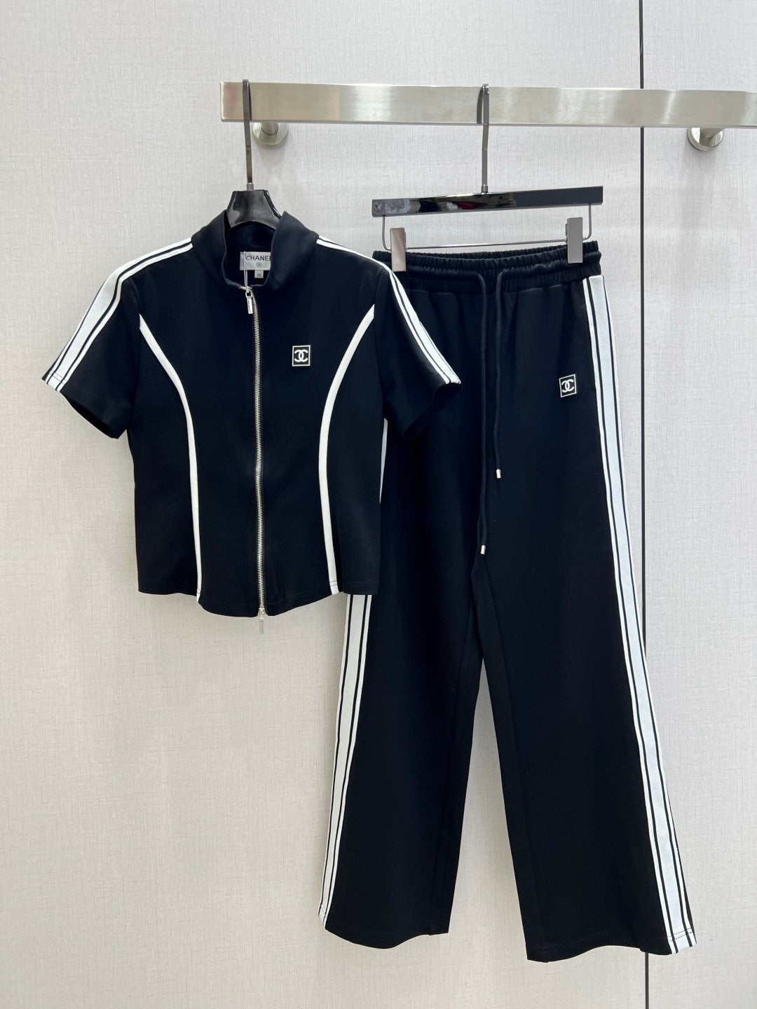 CHL Sport Suits  Woman 2 Color's
