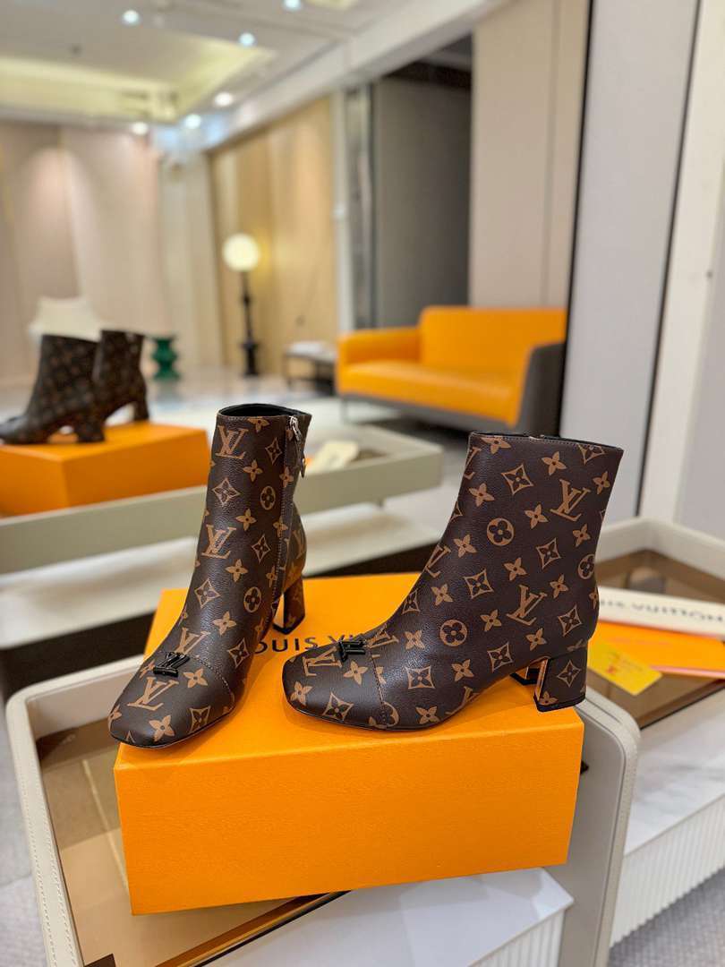 LU Low   Boots