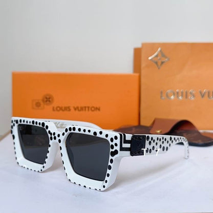 LU  Sunglasses