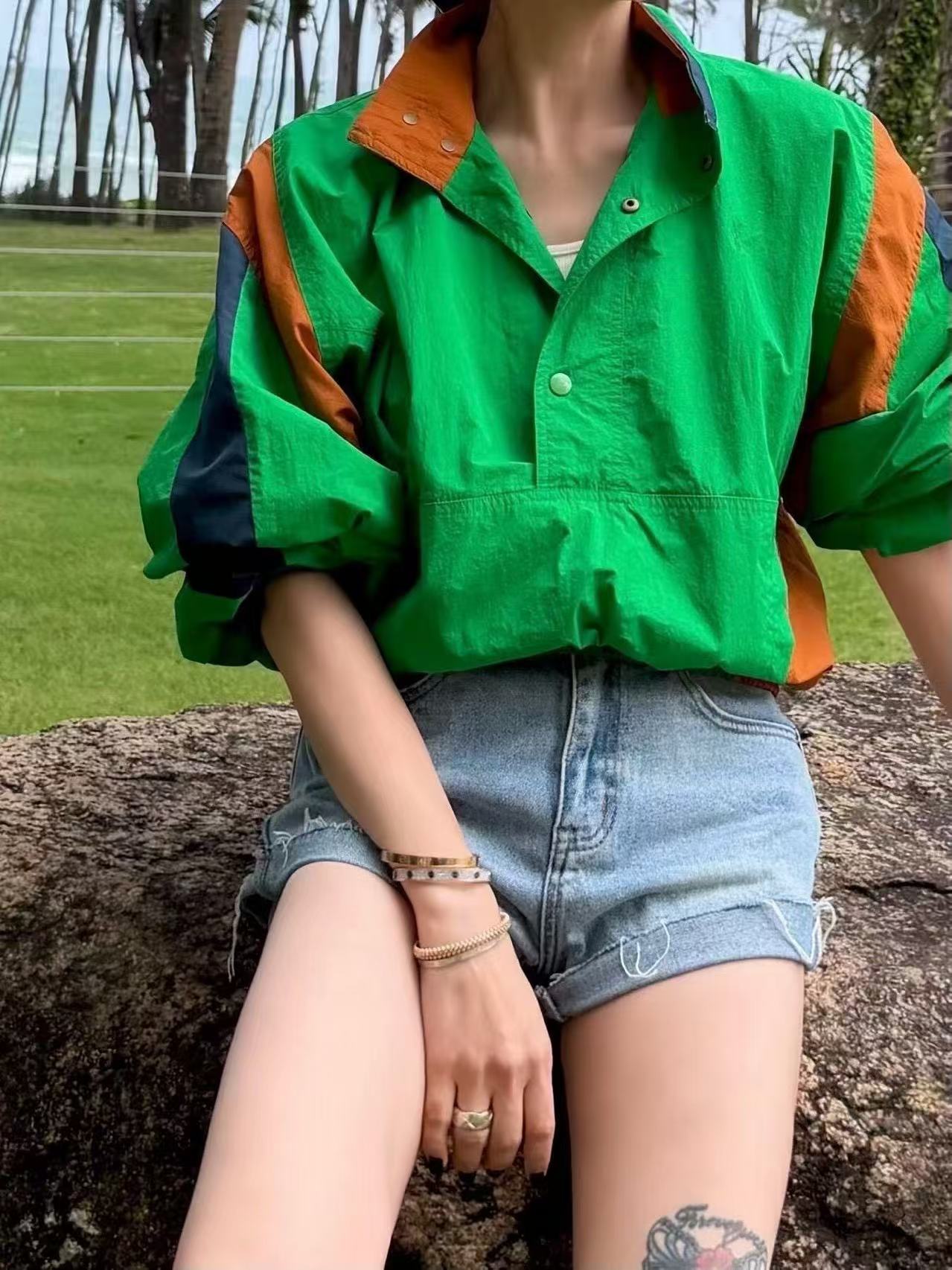 Y L Jacket Woman  2 Color's windbreak