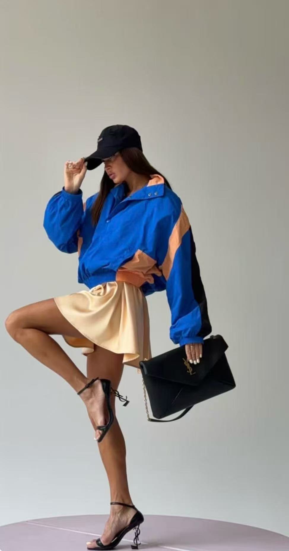 Y L Jacket Woman  2 Color's windbreak