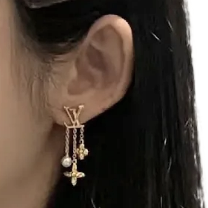 LU Fashion earrings  SALE-min order required