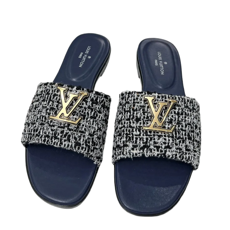 LU  Slippers  2 Color's Woman 42