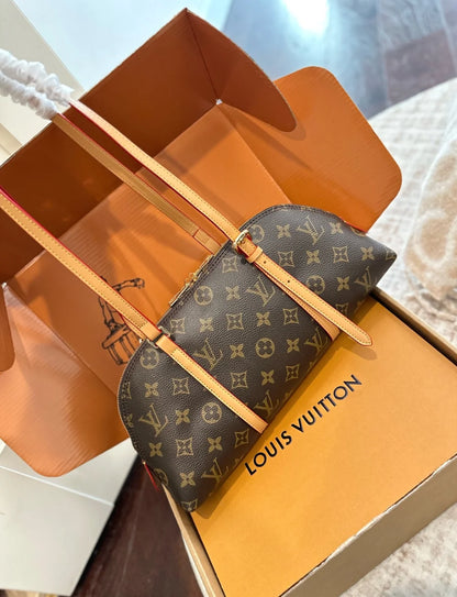 LU Bag  27 cm
