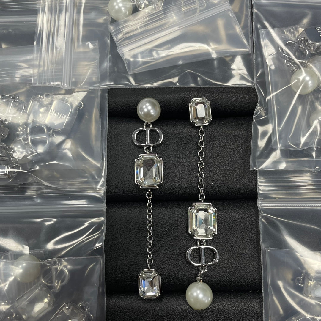 CHD Fashion earrings  SALE-min order required