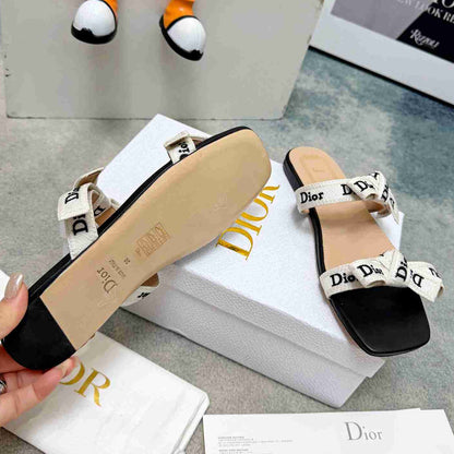 CHD Slippers sandals  Woman  3 Color's