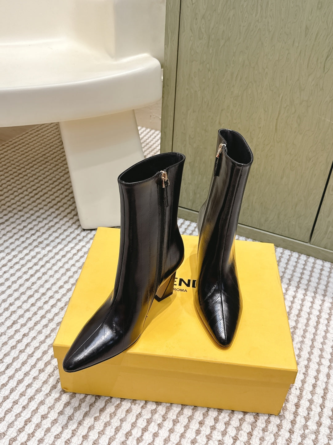 FEN Boots Woman Low