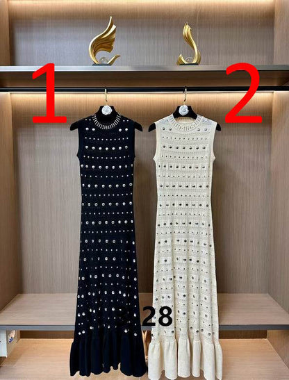 SAN DRO CH  K NITTED Dress  2 Color's limited