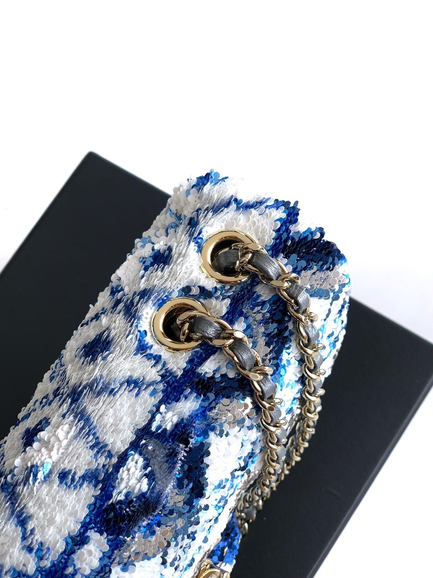 CHL Sequin  bag  2 Color's  20 cm
