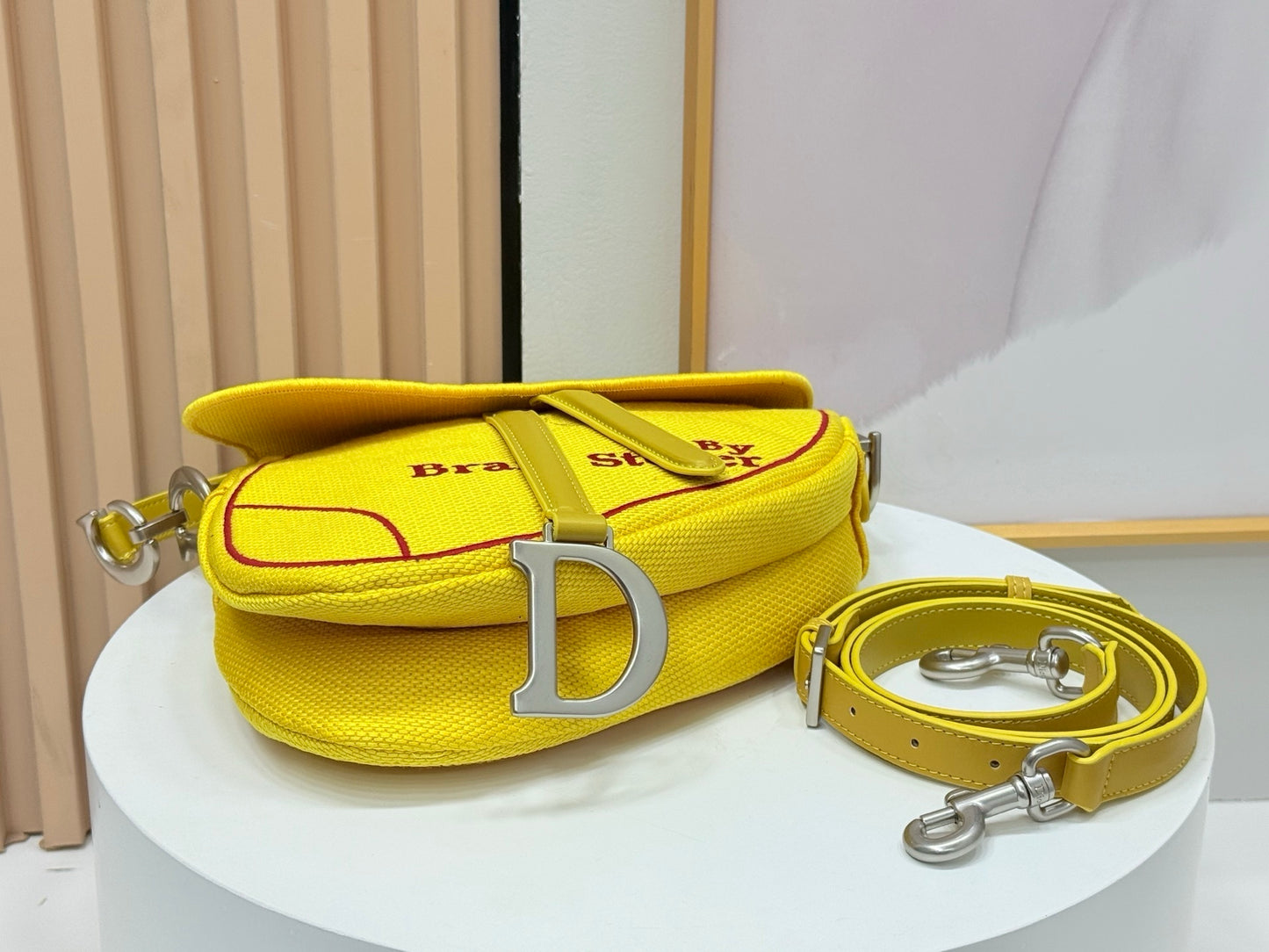 CHD saddle  Dracula Bag 24 Cm