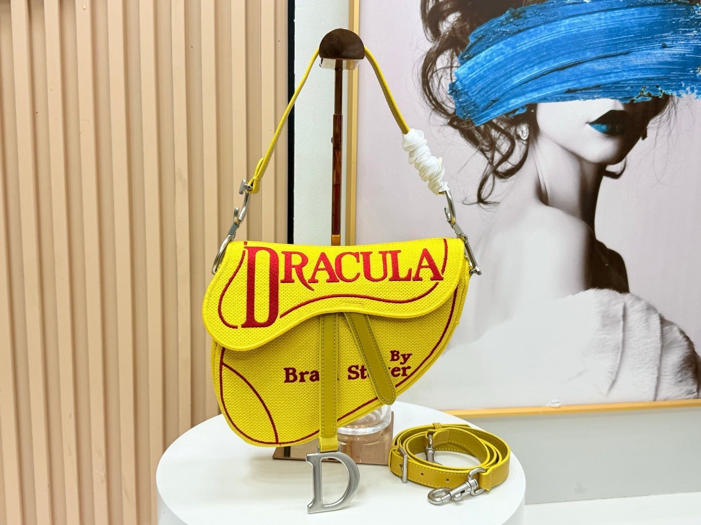 CHD saddle  Dracula Bag 24 Cm