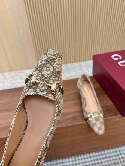GU  shoes  Woman Heels 42