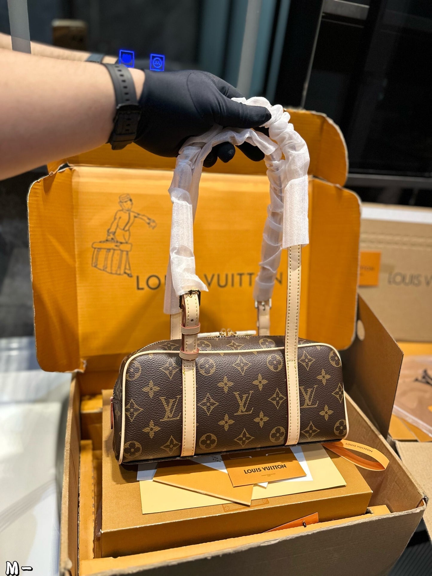 LU Bag Hang on 27 cm
