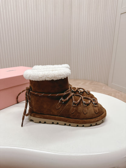 MIU MI  Boots UGG 2 Color's