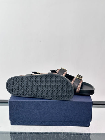 CHD Slippers  Man Size 2 Color's 46