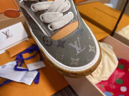 LU  Sneakers Runner Unisex