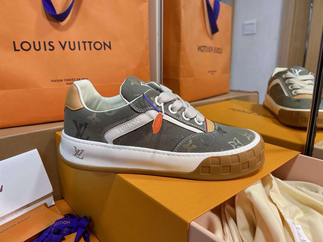 LU  Sneakers Runner Unisex
