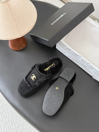 CHL  Mule Shearling sandal 3 Color's