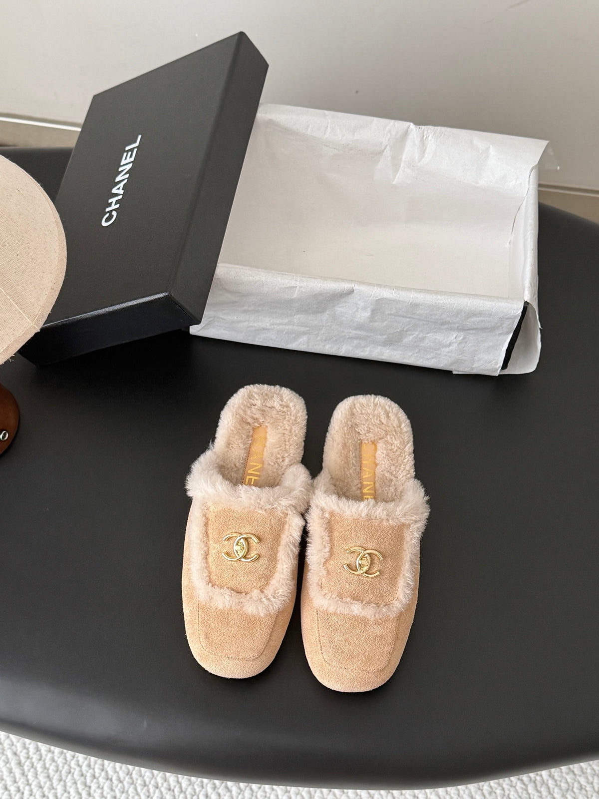 CHL  Mule Shearling sandal 3 Color's