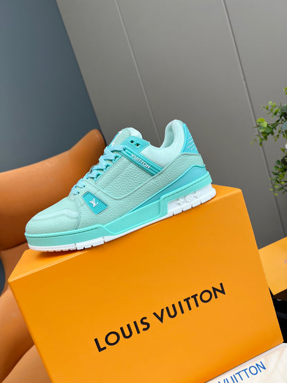 LU Woman  Sneakers