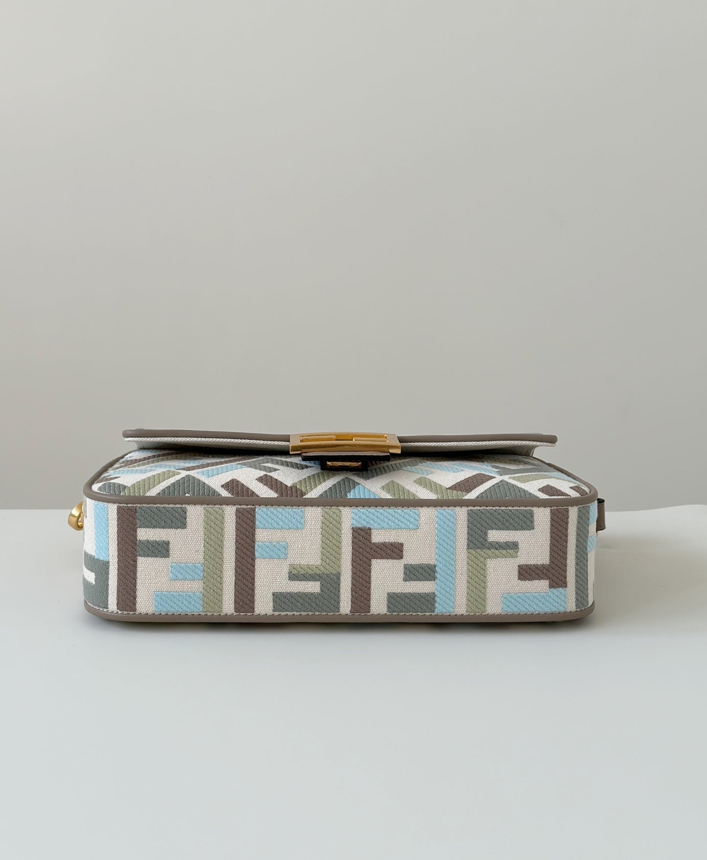 FEN Bag  2 Color's & Size 's
