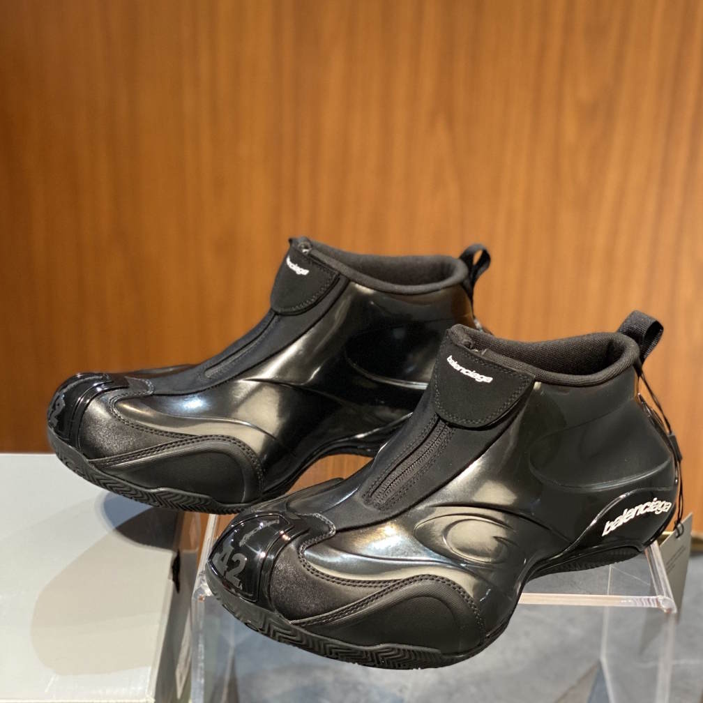 SNBAL Sneakers Man size 4 Color's