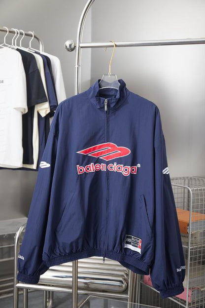 LU  Jacket Man