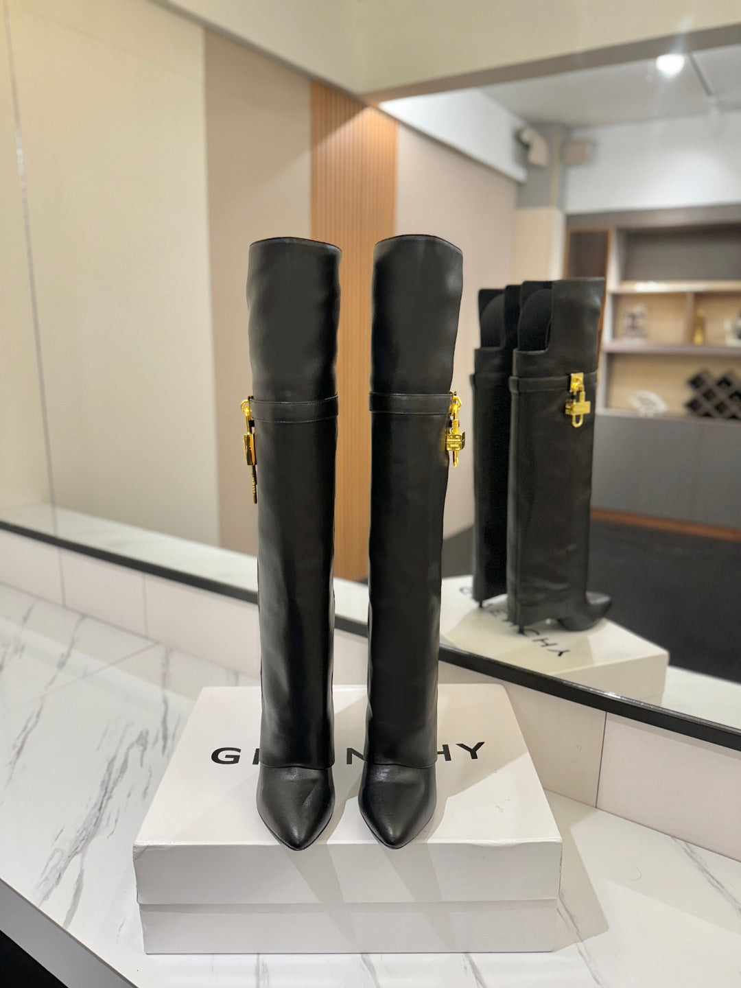 GIVENJY High  Boots 2 Color's 42
